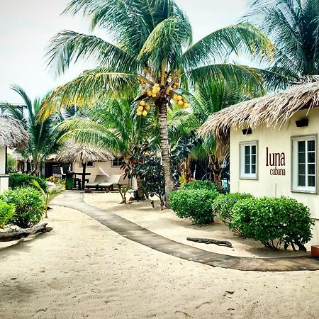 Caribbean Beach Cabanas Placencia Esterno foto