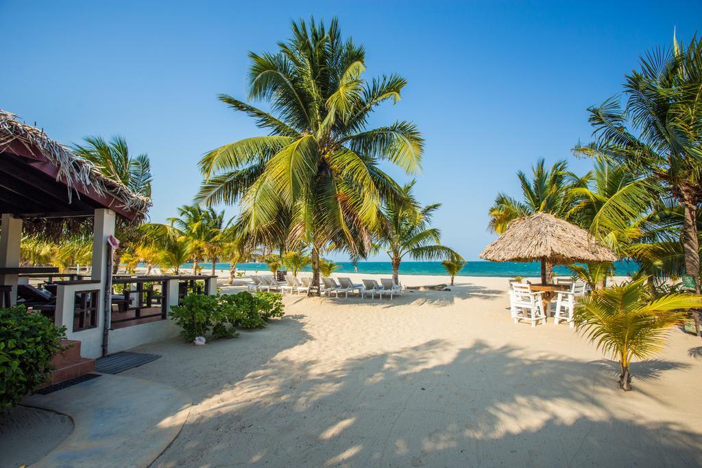 Caribbean Beach Cabanas Placencia Esterno foto